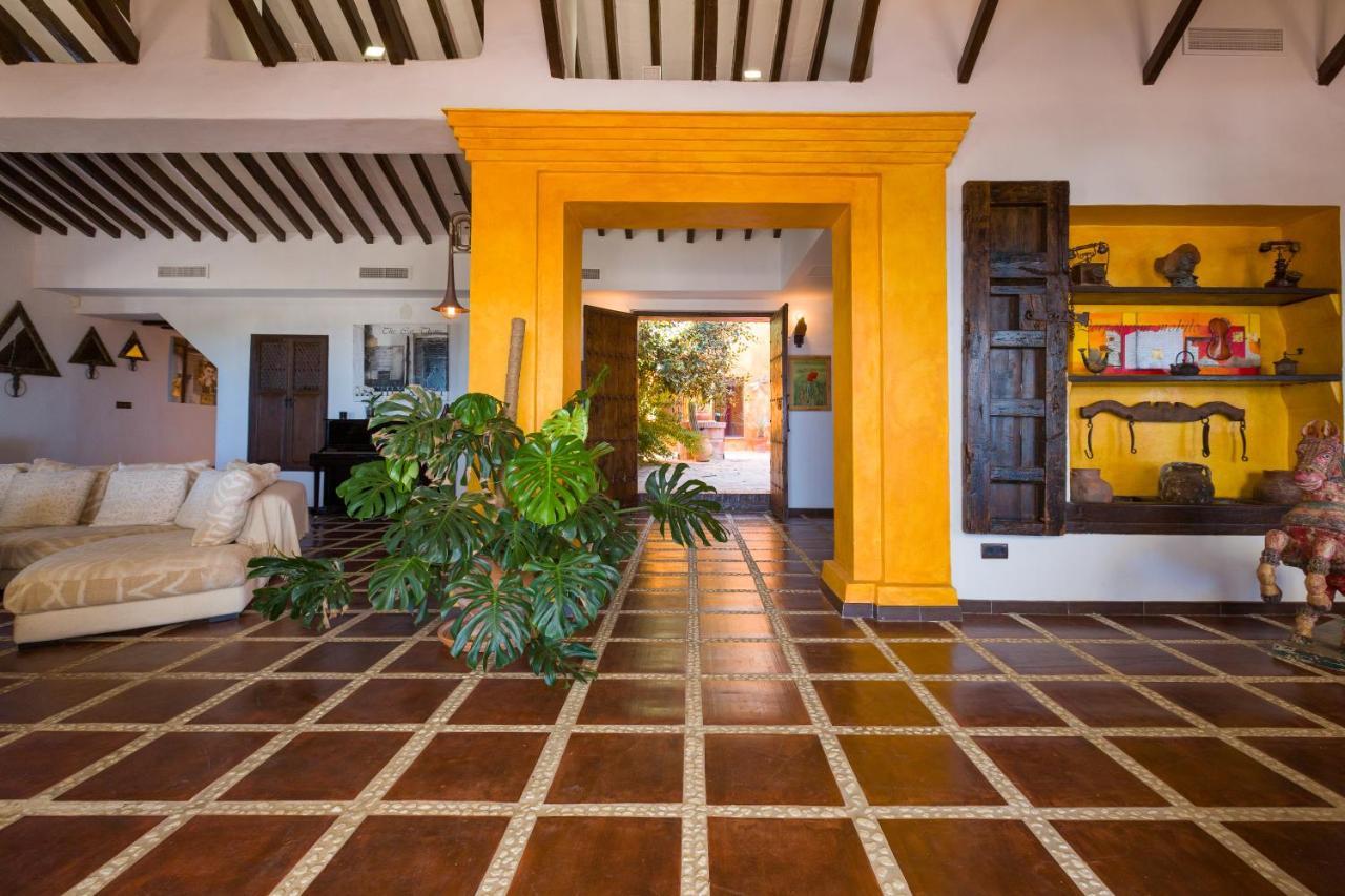 Cortijo Boutique Marbella Hotel Exterior photo