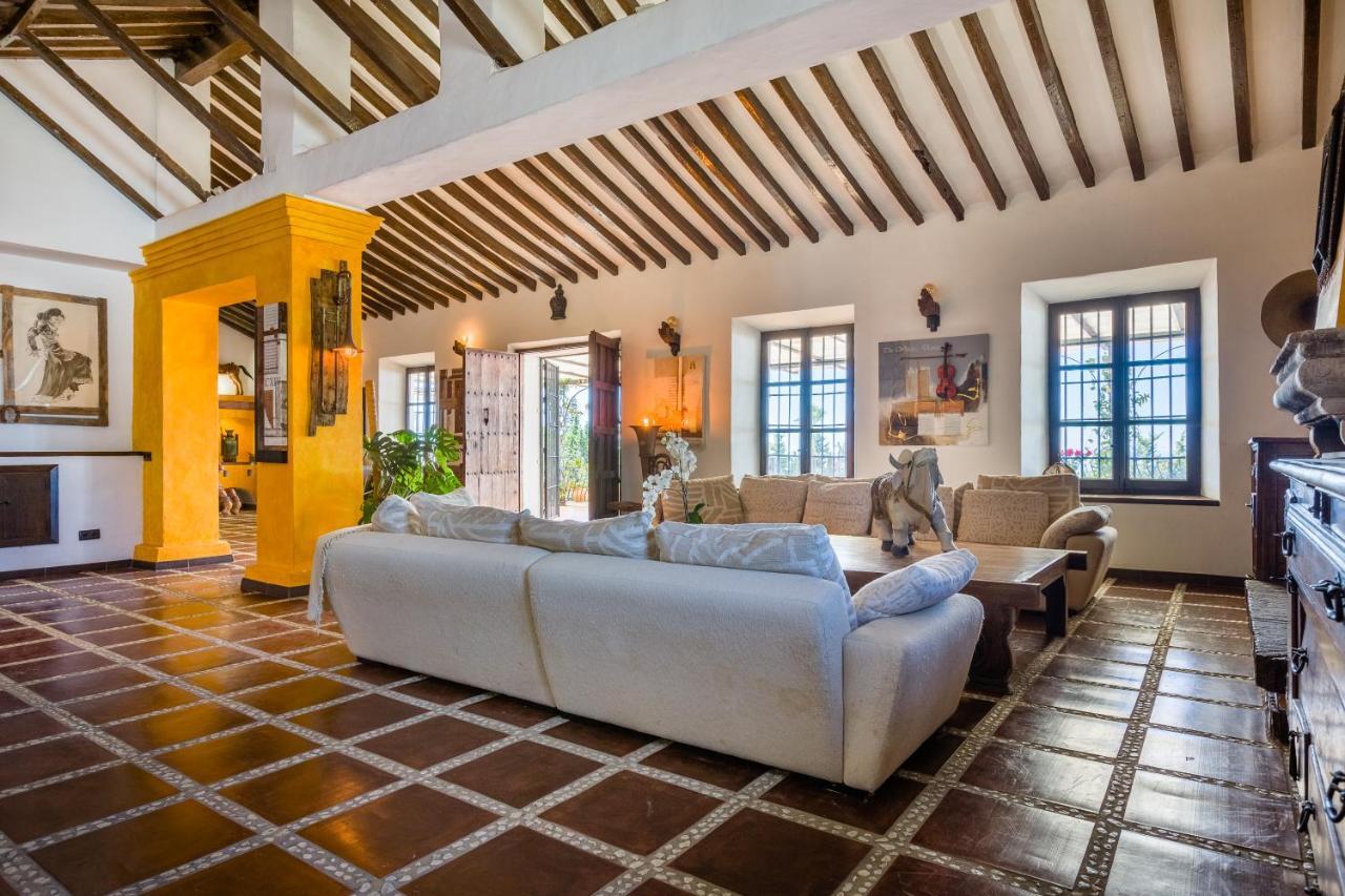 Cortijo Boutique Marbella Hotel Exterior photo